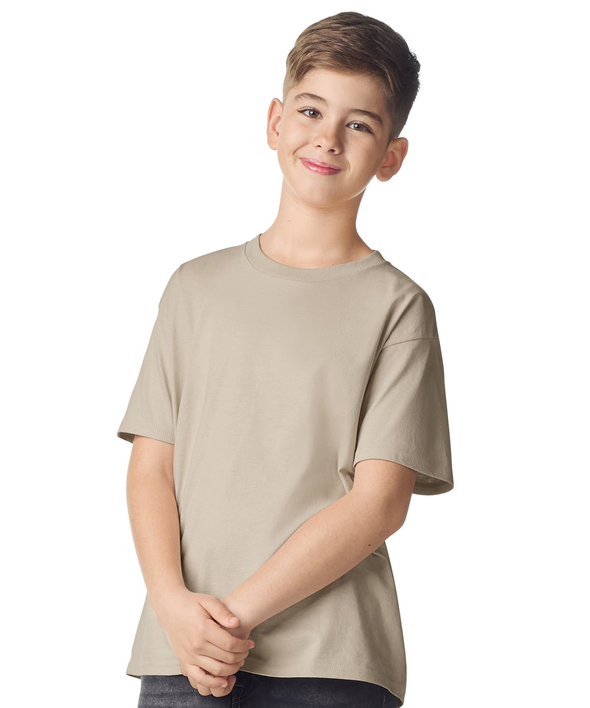 Child wearing a Gildan Softstyle ringspun T-shirt